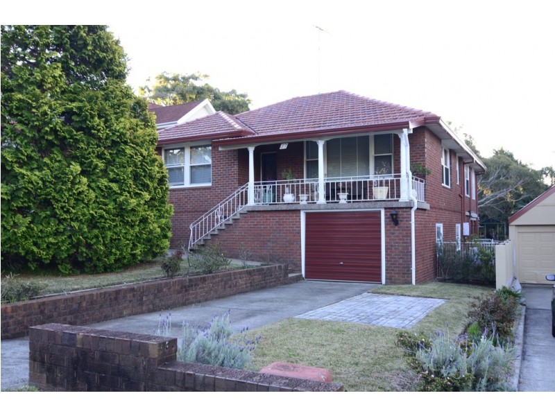37 Clifford Rd, Yowie Bay NSW 2228