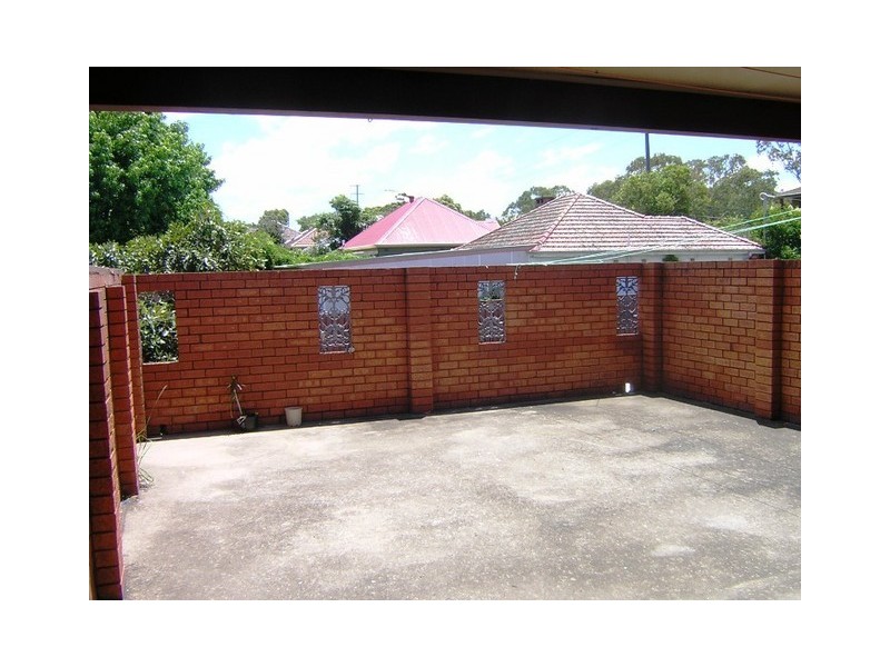 2/149 Oak Road, Kirrawee NSW 2232