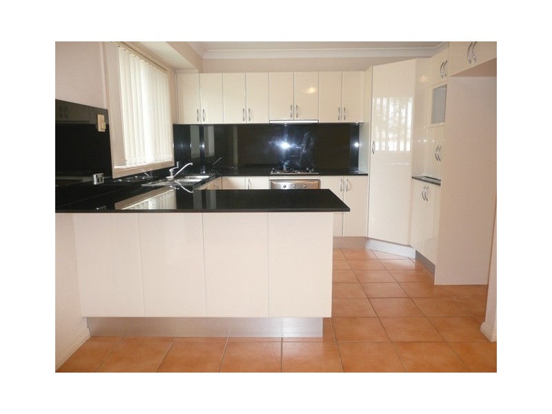 1/1 KAREENA RD, Miranda NSW 2228