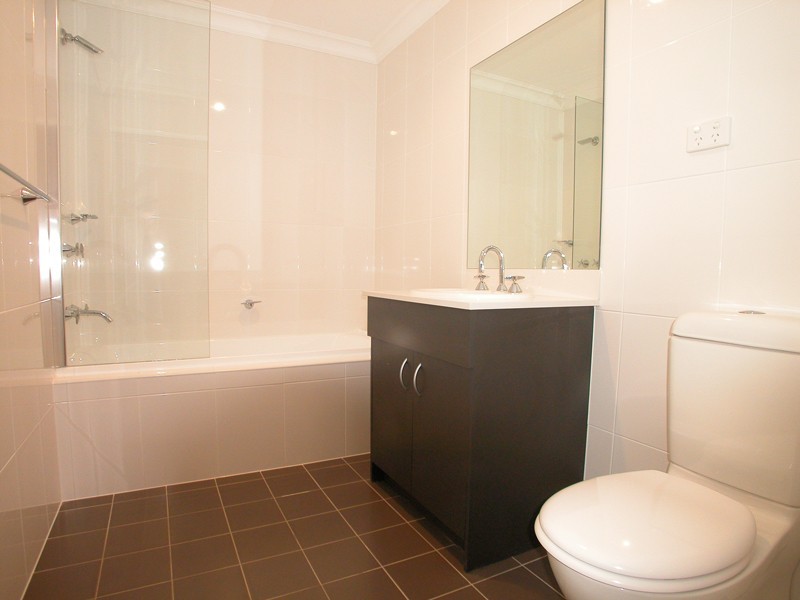 2/1-3 HUNTER STREET, Kirrawee NSW 2232