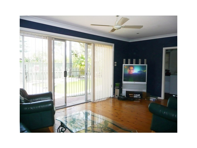 19 Roper Crescent, Sylvania Waters NSW 2224