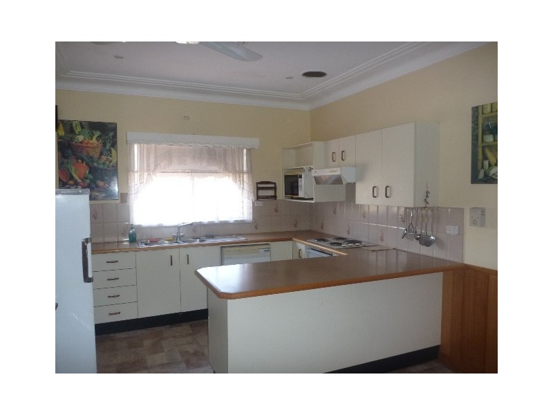 54 BUNARBA, Gymea NSW 2227