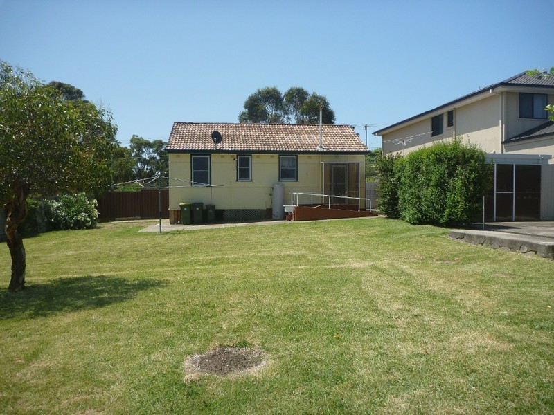 8 Partridge Avenue, Miranda NSW 2228