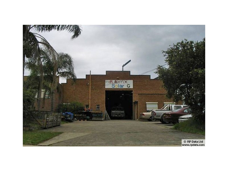 32 Woodfield Boulevarde, Caringbah NSW 2229