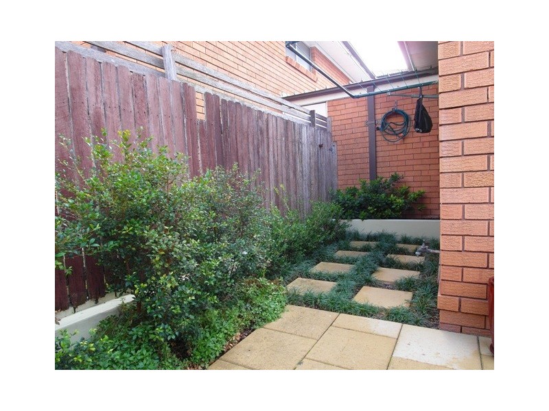 1/120 Wolseley St, Bexley NSW 2207