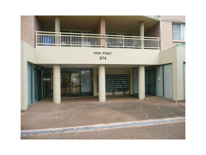 C2 / 674 Princes Highway, Sutherland NSW 2232