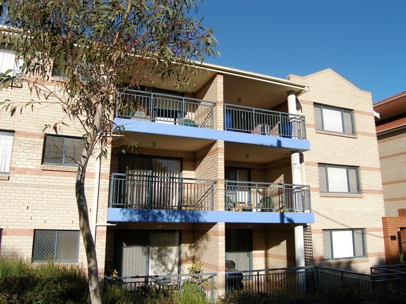 24/42 Merton Street, Sutherland NSW 2232