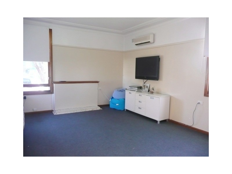 21 Easton Avenue, Sylvania NSW 2224