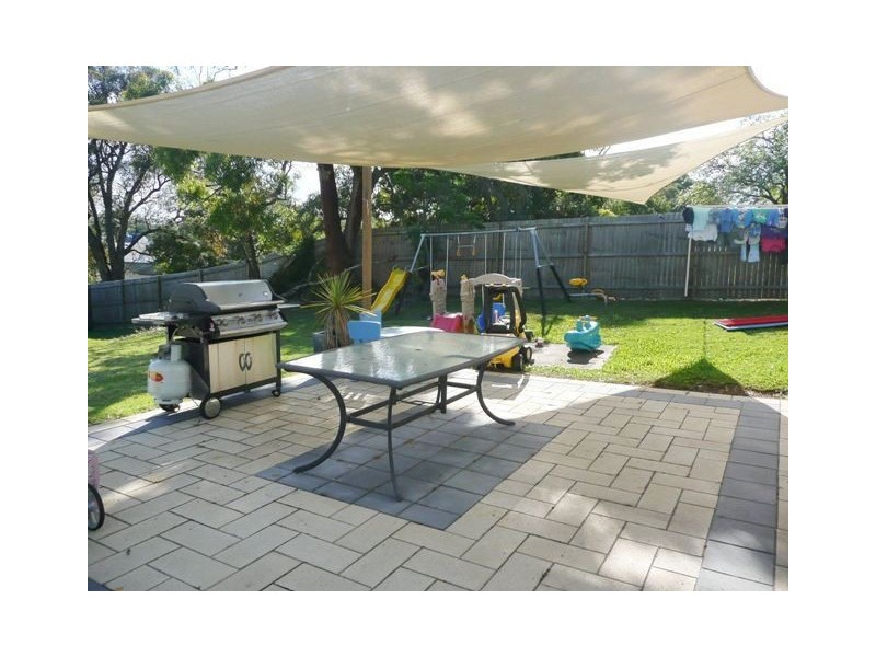 21 Easton Avenue, Sylvania NSW 2224