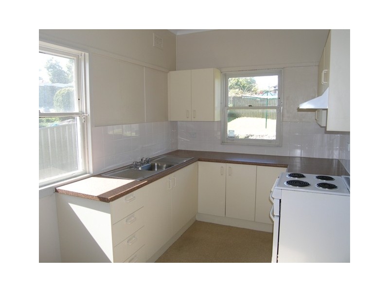128 Holt Road, Taren Point NSW 2229