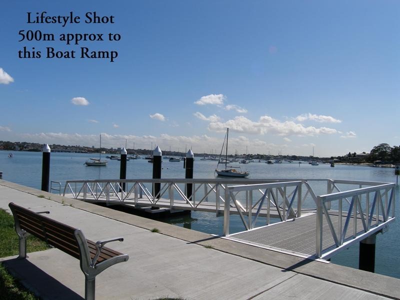 128 Holt Road, Taren Point NSW 2229
