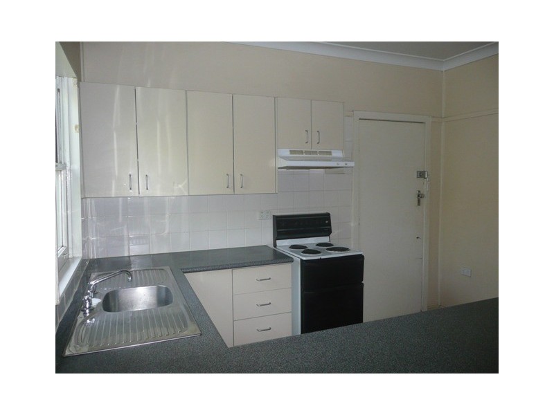 35 Durbar Avenue, Kirrawee NSW 2232