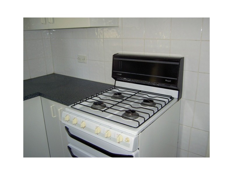 2 Loretta Avenue, Como NSW 2226