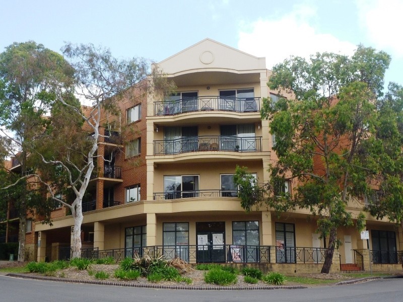 64/61 Glencoe Street, Sutherland NSW 2232