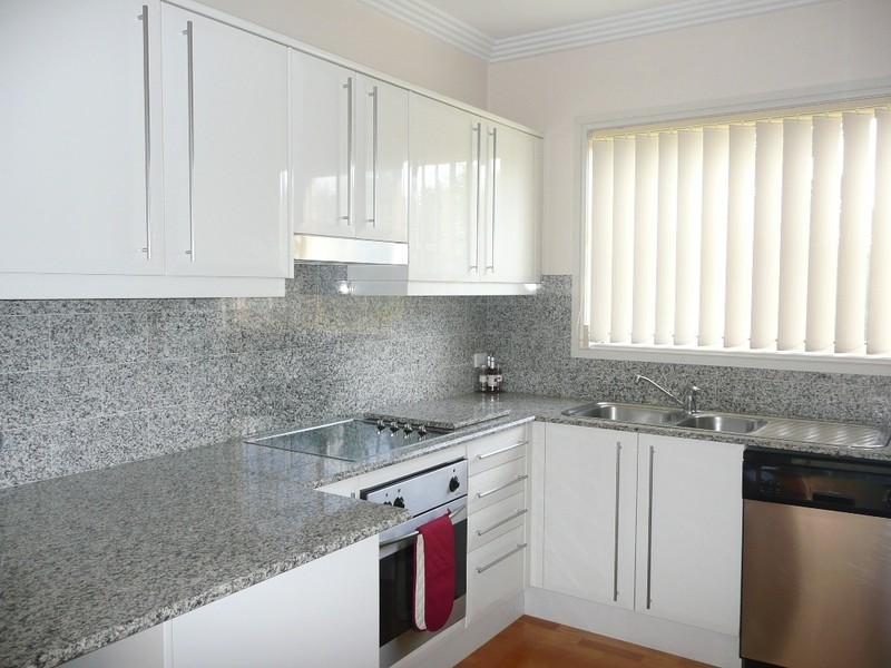 1/27 Wingello Road, Miranda NSW 2228