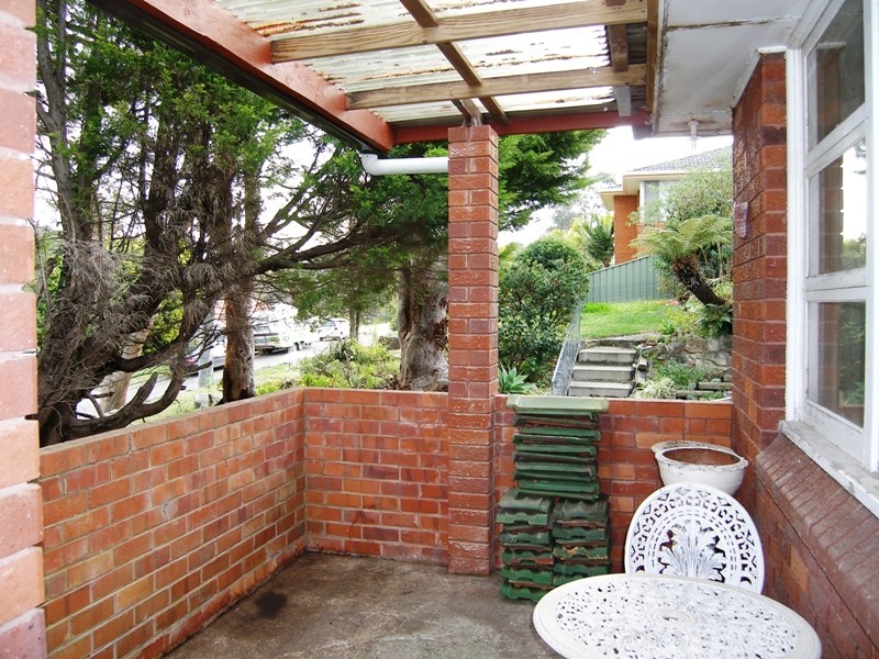 9 Kittani Avenue, Kirrawee NSW 2232