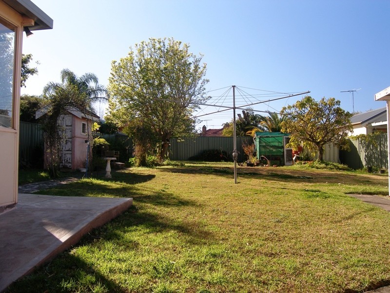 156 Acacia Rd Sth, Kirrawee NSW 2232