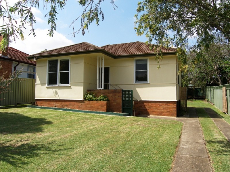 10 Third Avenue, Jannali NSW 2226