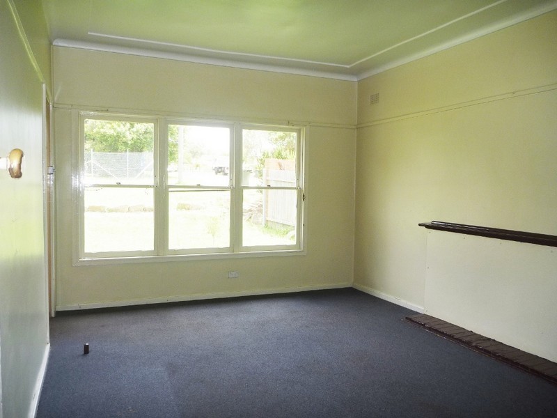 17  Moona Road, Kirrawee NSW 2232