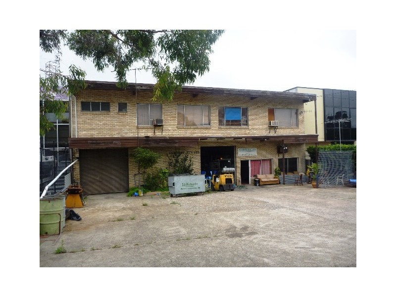 25 Marshall, Kirrawee NSW 2232