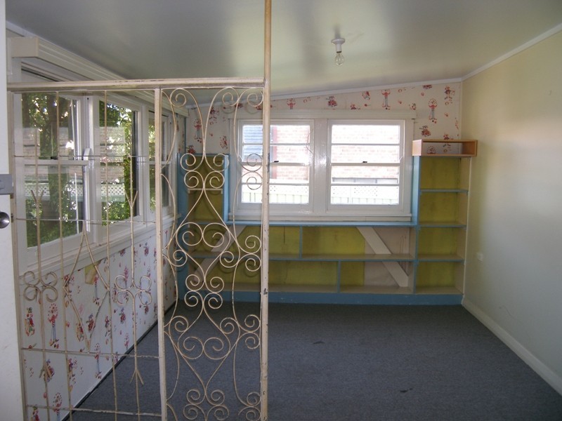 5 Vesta Street, Sutherland NSW 2232