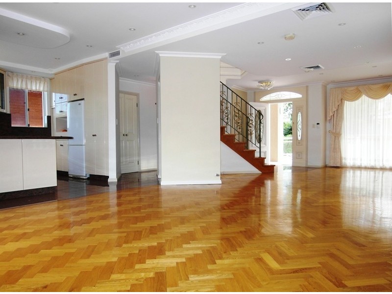 15 Wylmar Avenue, Burraneer NSW 2230