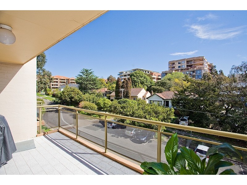 11/2-6 Gurrier Avenue, Miranda NSW 2228