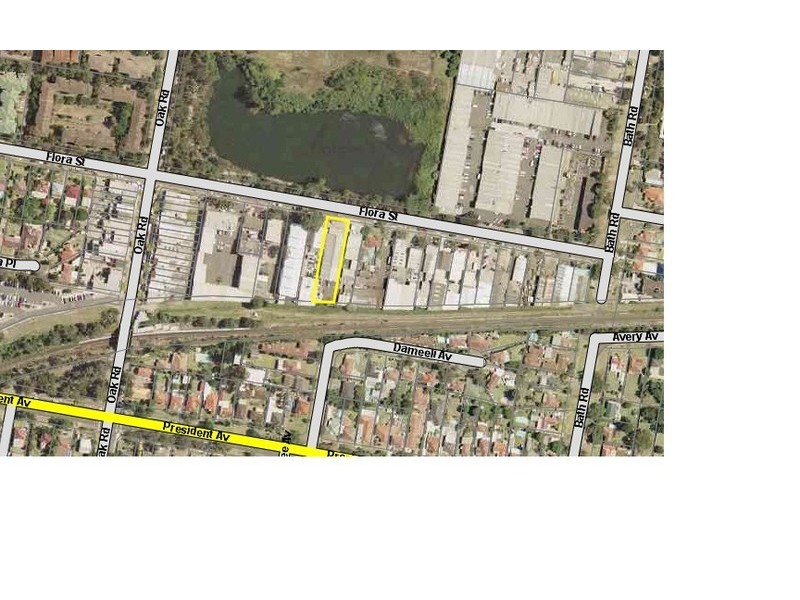 34 Flora St, Kirrawee NSW 2232