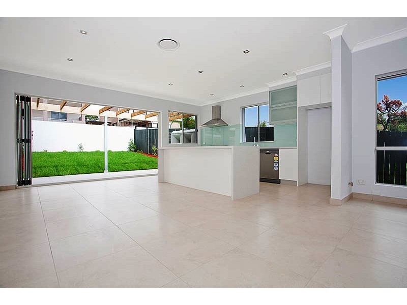 48 Melrose Avenue, Sylvania NSW 2224