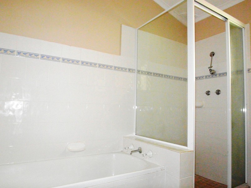 10 Eighth Avenue, Jannali NSW 2226