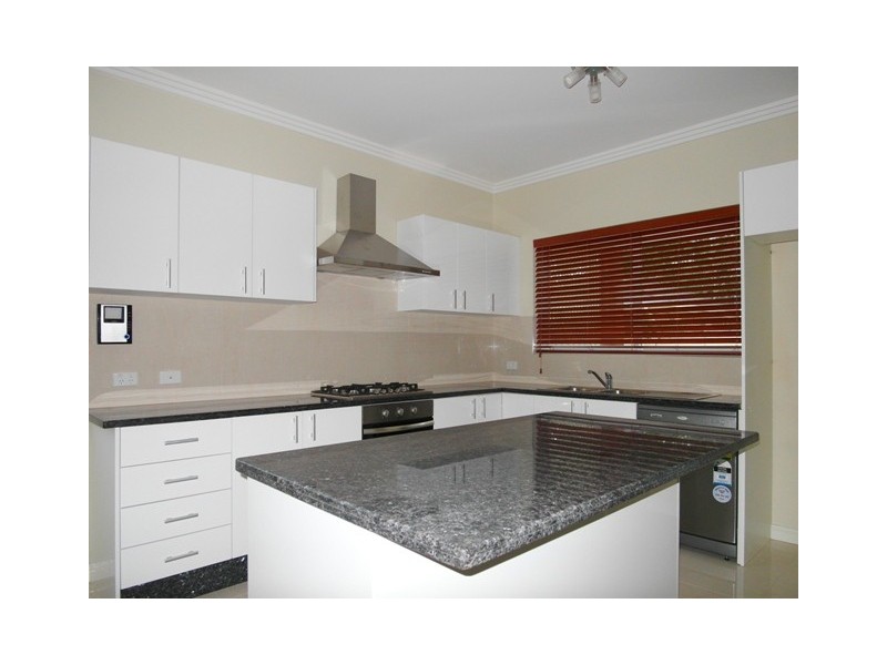 32 Melrose Avenue, Sylvania NSW 2224