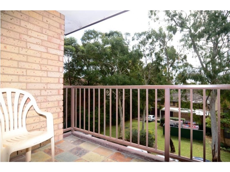 34/125 Oak Road, Kirrawee NSW 2232