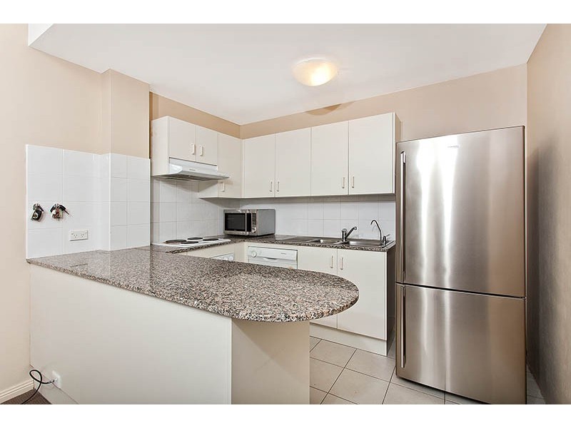 52/2 Central Road, Miranda NSW 2228
