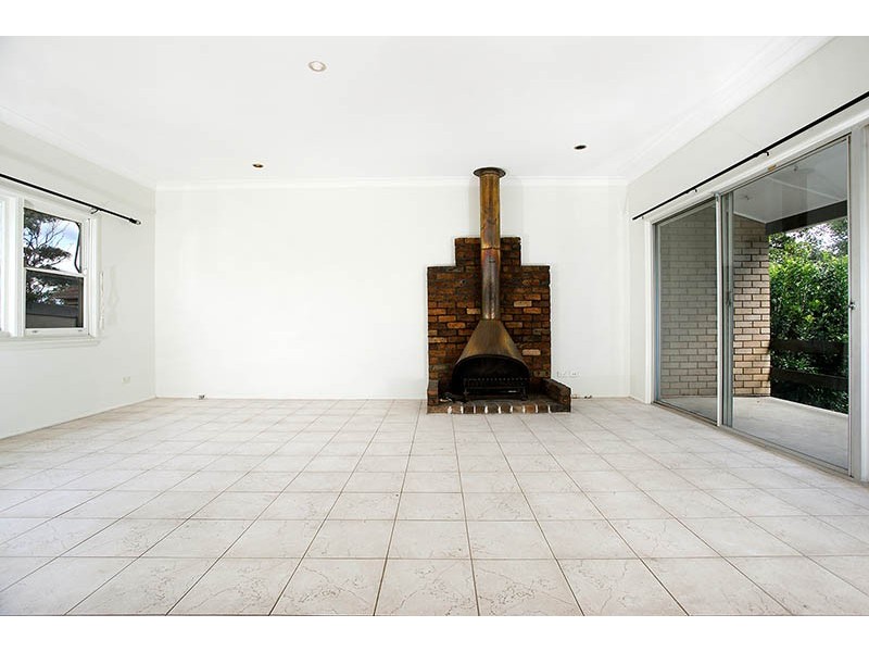 120 Woodlands Road, Taren Point NSW 2229