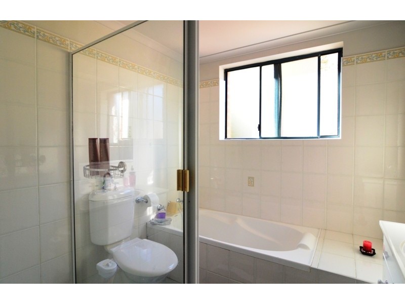 11/12-14 Clubb Crescent, Miranda NSW 2228