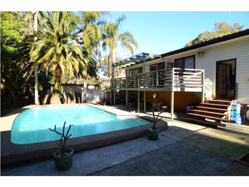 12 Fletcher Avenue, Miranda NSW 2228