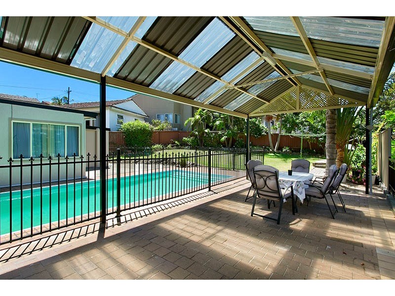 221 Princes Highway, Sylvania NSW 2224