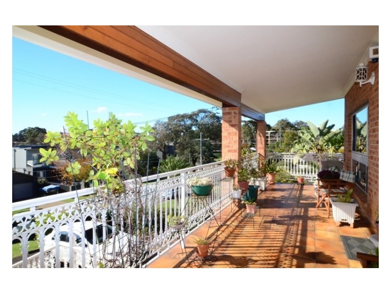 1/16 Harrow Street, Sylvania NSW 2224