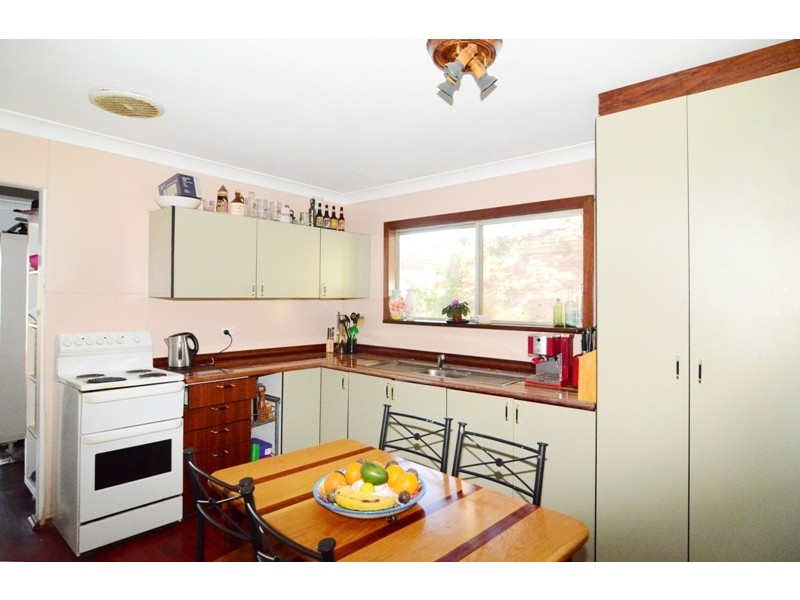 13 Moona Road, Kirrawee NSW 2232