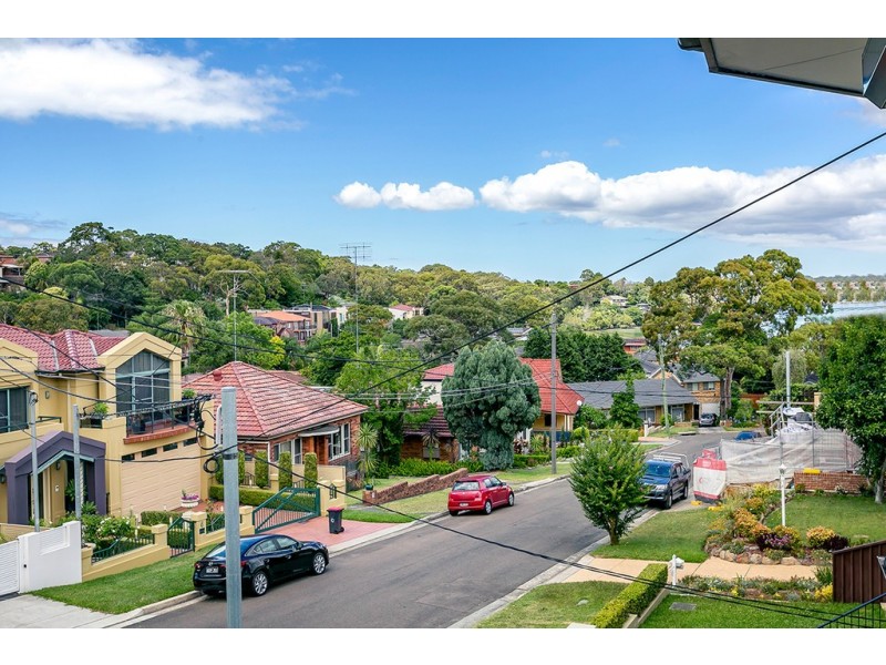 1 Othello St, Blakehurst NSW 2221