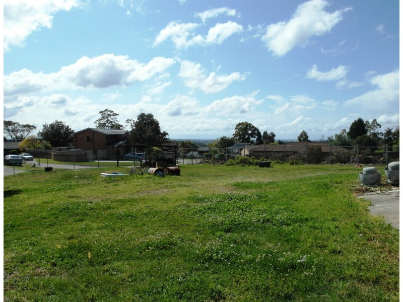 325 Fowler Road, Illawong NSW 2234