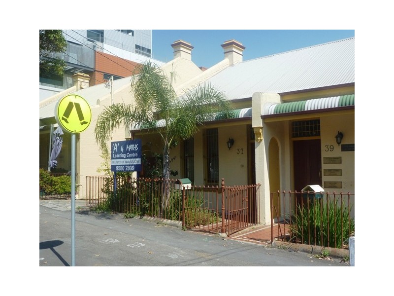 37 Dora, Hurstville NSW 2220