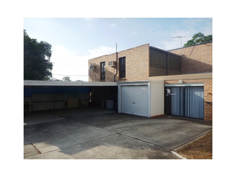 64 Lorraine Street, Peakhurst NSW 2210