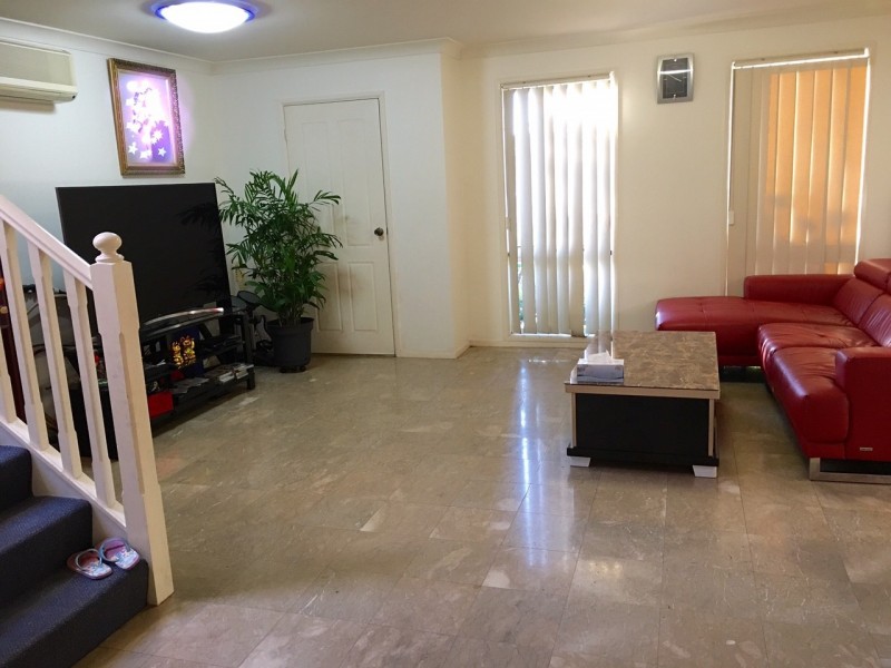 Fairfield East NSW 2165