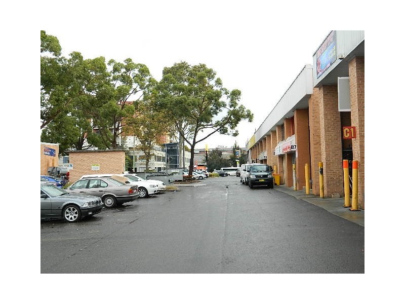 Fairfield NSW 2165
