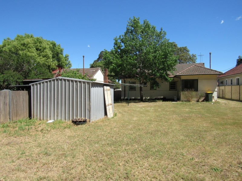 10 Latty Street, Fairfield NSW 2165