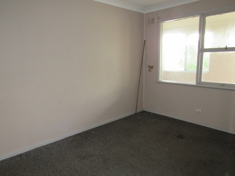 35 Patterson Crescent, Fairfield West NSW 2165