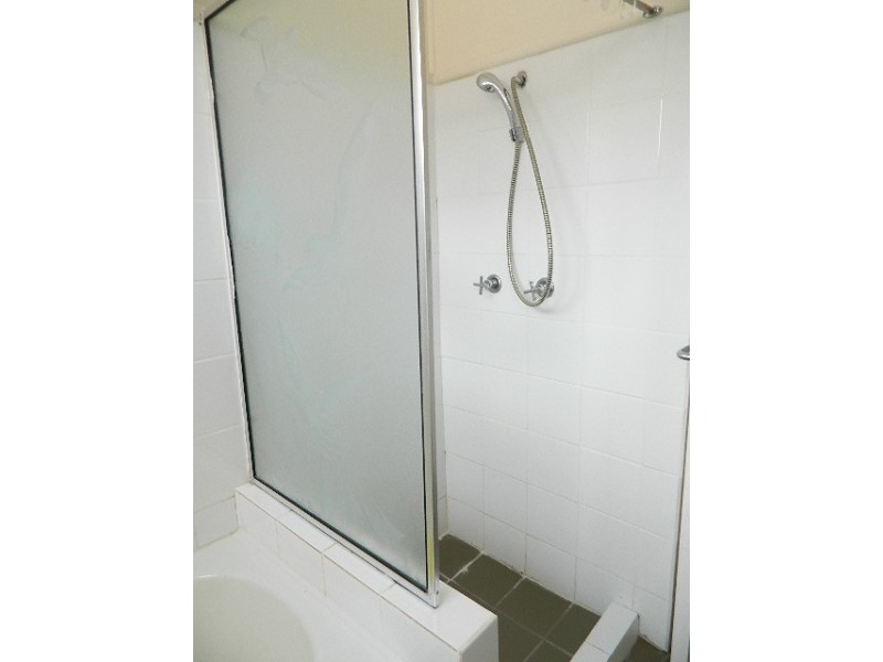 Fairfield West NSW 2165