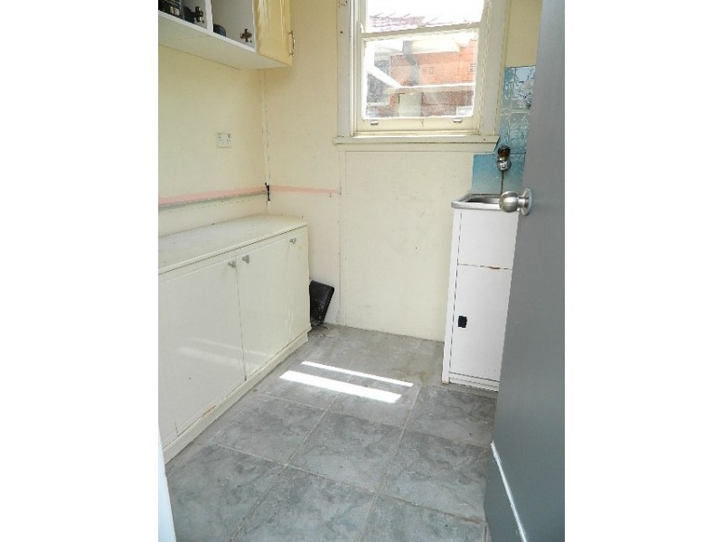 Fairfield West NSW 2165