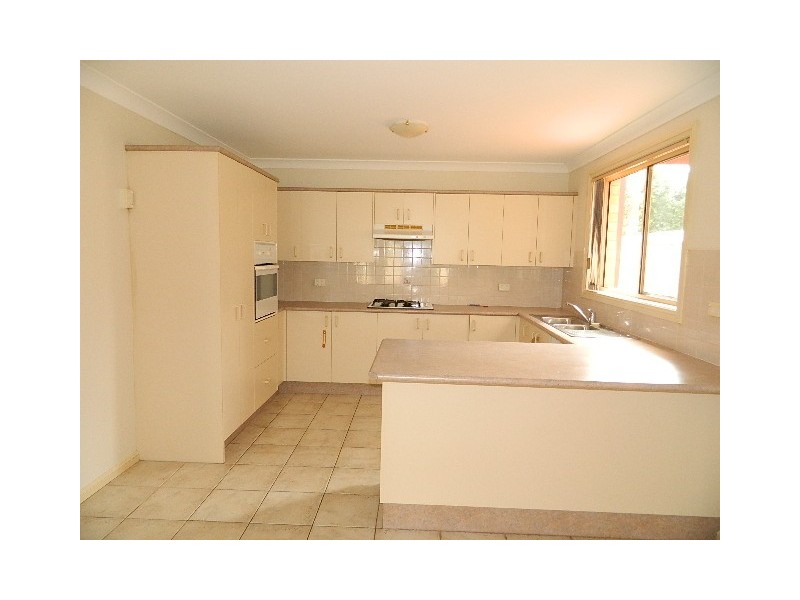 West Hoxton NSW 2171